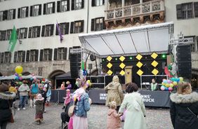Apfelsaft statt Bier – Kinderfasching in Innsbruck