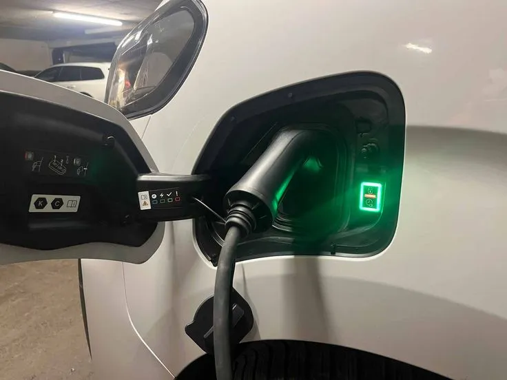 Estaciones de carga eléctrica