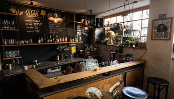 Montagu Hostel