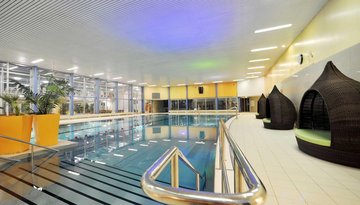 Piscina Coperta  Olympisches Dorf