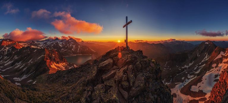 Sonnenuntergang am Pockkoogel mit Blick auf Kühtai und den Finstertalstausee