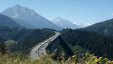192m-Bungy Europabrücke