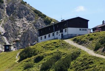 Axamer Lizum, Halsl e Saile/Nockspitze