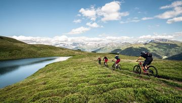 Guide and Ride