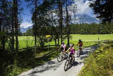 Itinerario per mountain bike sul Mittelgebirge a sud di Innsbruck
