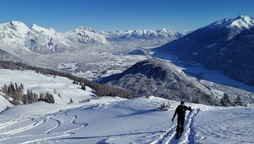 Tour scialpinistico del Simmering 2.096 m