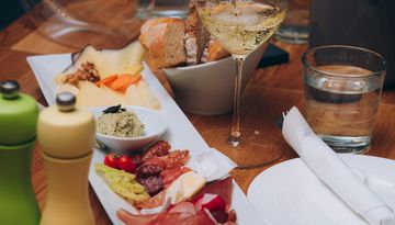 Bistro Vinothek Riese