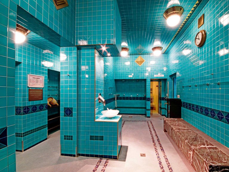 Sauna mit optischen Reizen