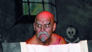 Der schurkische Kuno vom Drachenfels, Ritterparodie