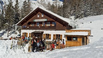 Excursión con raquetas de nieve al refugio Lehnberghaus