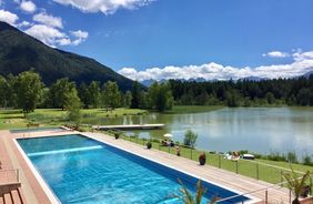 Family-friendly swimming lakes around Innsbruck