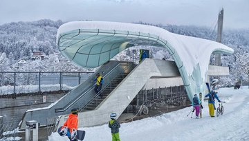 Entlang der Innpromenade nach Innsbruck