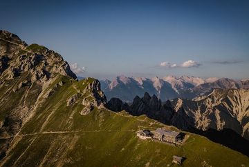 Karwendel Höhenweg - Gehrichtung Reith-Scharnitz (Etappe 3): Solsteinhaus - Pfeishütte