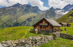 Mitten im Grünen: Naturschauspiele und Kraftplätze