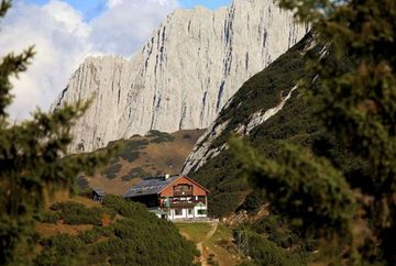 Refugio Solsteinhaus (AV 213)
