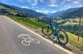 The Ellbögen Salt Road