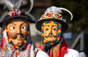 Der Umzug der Rumer Muller – UNESCO-Weltkulturerbe