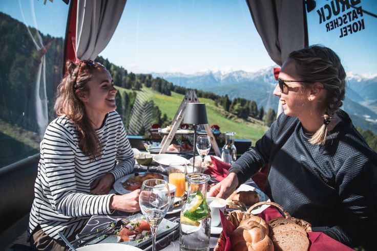 Das schwebende Gondel-Frühstück am Patscherkofel