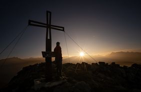 Axamer Lizum: Disfrute de la puesta de sol en la cima