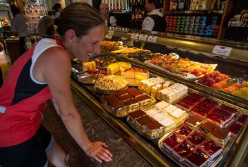 From Innsbruck up to the Mieming Plateau and back