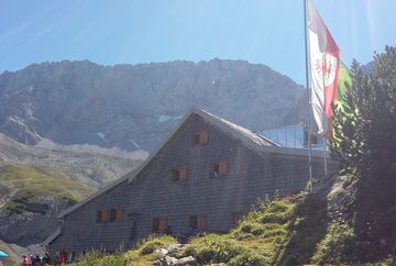 Itinerario di due giorni: Lehnberghaus - Coburger Hütte – Marienbergalm