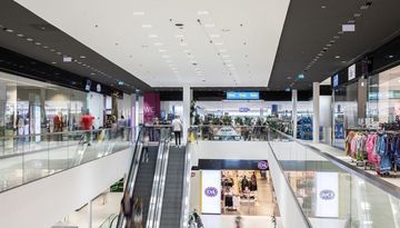 West Shopping Center