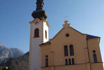 Pfarrkirche zum Hl. Kreuz
