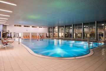 Indoor Swimming Pool Olympisches Dorf