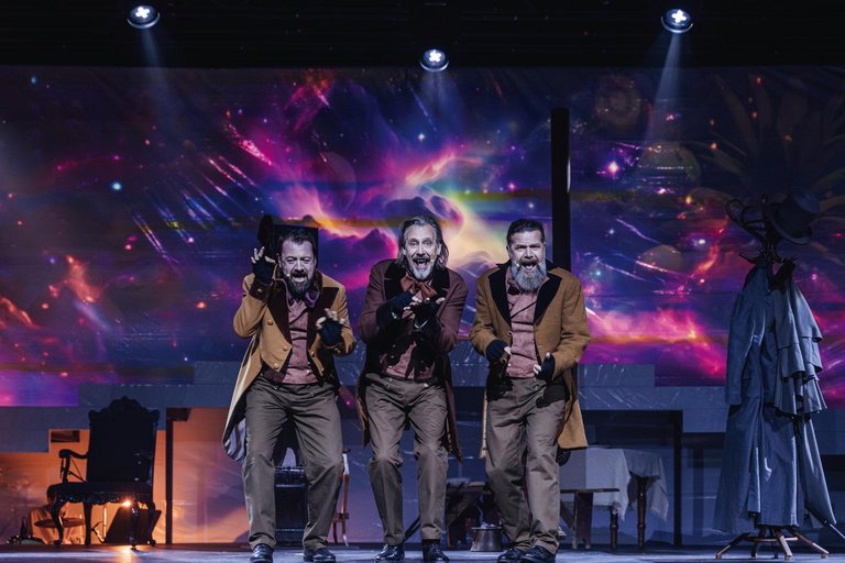 Scrooge Musical 