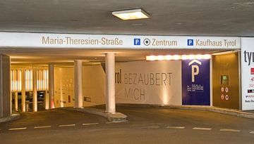 Kaufhaus Tyrol Garage