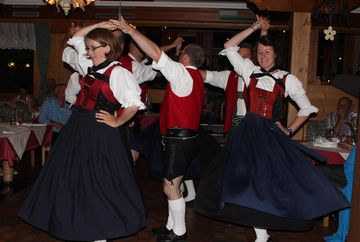 Tyrolean Evening at the Hotel Stern