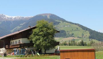 Ab Hofverkauf "Axamer Bauernmarkt"