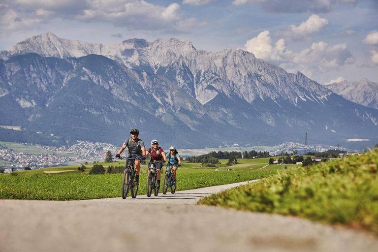 geführte E-Bike Tour - Freundinnen