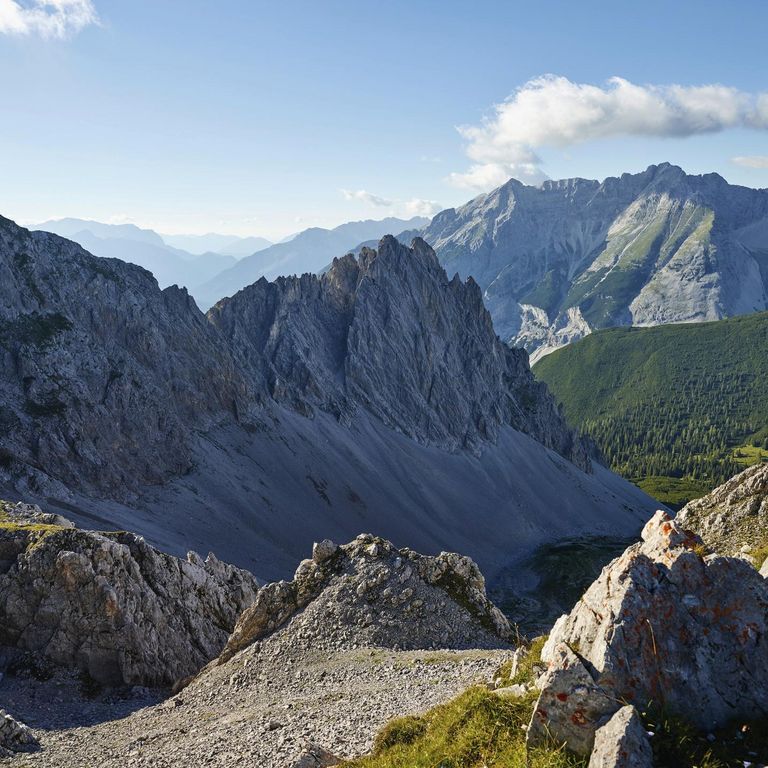 Ein Blick ins Karwendelgebirge