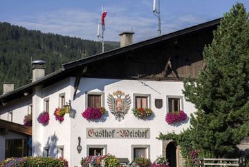 Axams al Adelshof