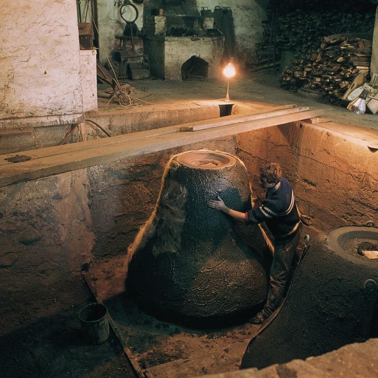 Die Geburt einer Glocke: eine Wissenschaft mit viel Gefühl