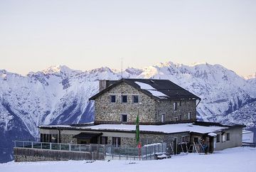 Rifugio "Schutzhaus Patscherkofel"