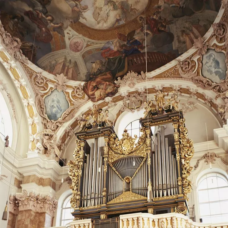 Organo di Ebert, Chiesa di corte