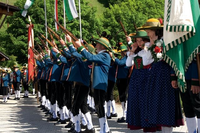 Schützen Sellrain Warning, gun salute! Be sure to cover your ears if you’re standing directly next to them!