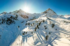 Winterpret in Kühtai: de hoogste rodelbaan van Tirol