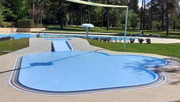 Piscina pubblica Barwies