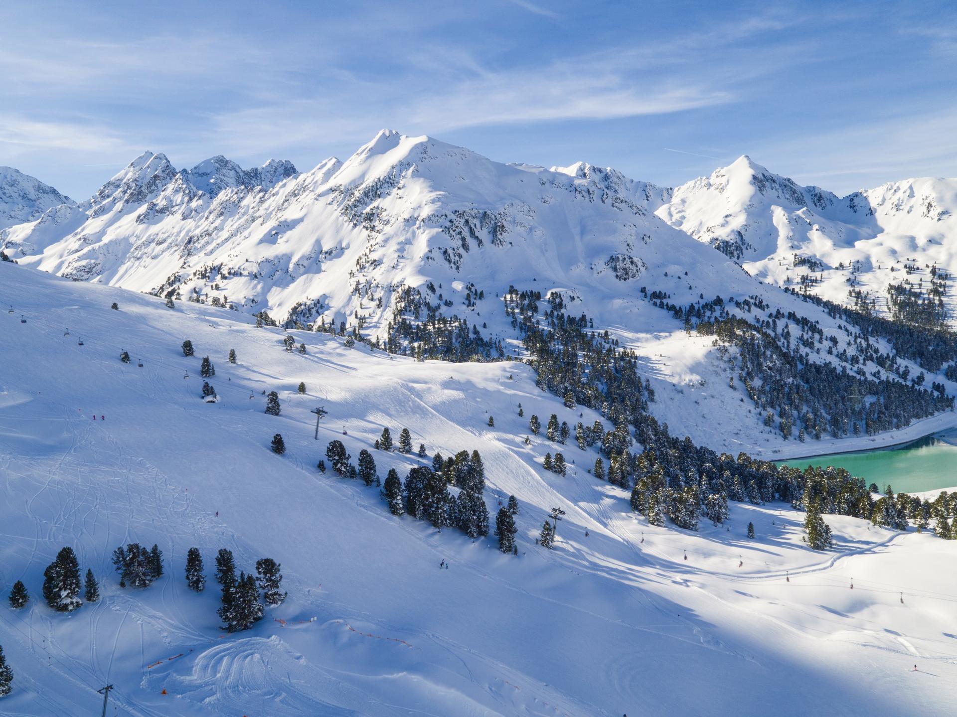 top-ski-resorts-in-the-innsbruck-region