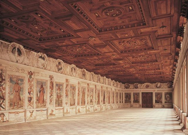Schloss-Ambras-InnsbruckSpanischer-Saal.jpg