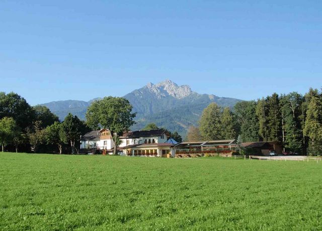 Wirtshaus-Nattereboden-Sommer.jpg