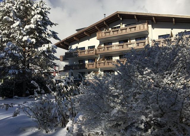 Apart-Elisabeth-Winter.jpg