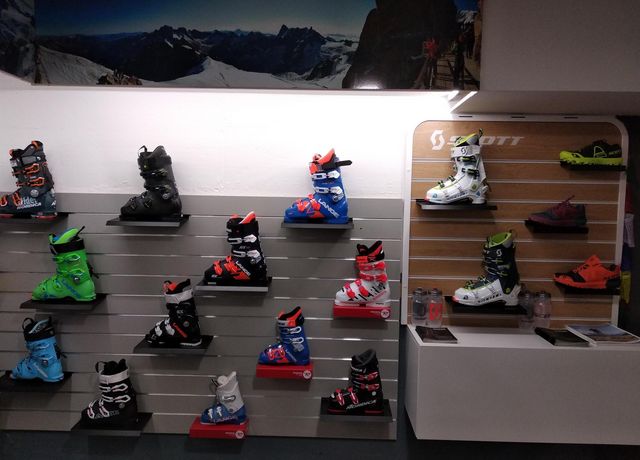 Siebert-Sports-Ski.jpg