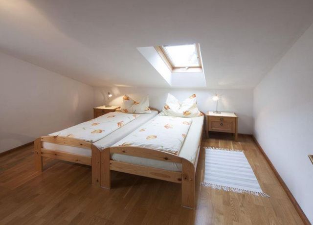 Schlafzimmer-1.jpg