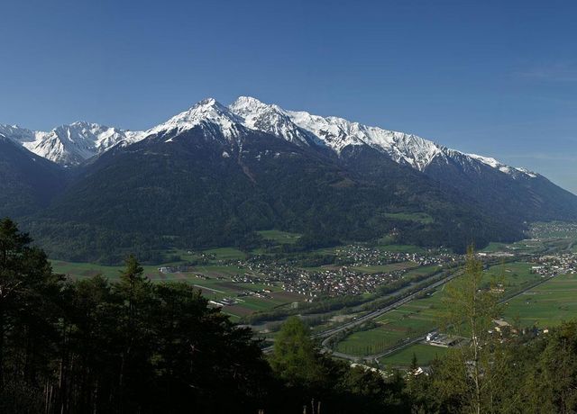 Blick-nach-Oberhofen.jpg