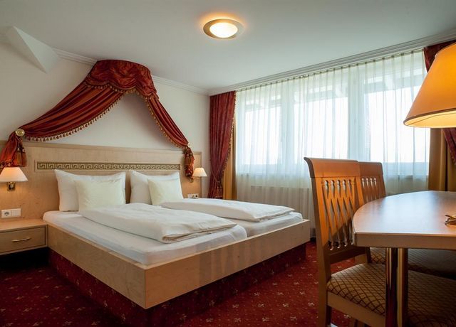 Komfort-Einzel-Doppelzimmer.jpg