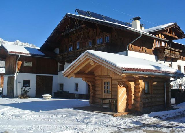 Xanderhof-Winteraufnahme.jpg
